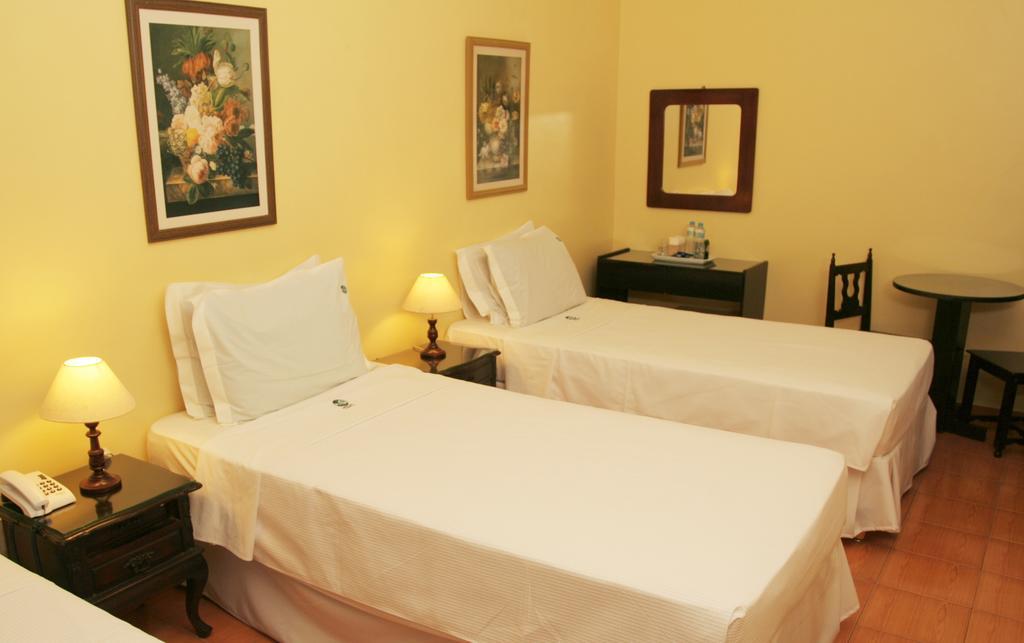 Hotel Santa Clara 3*